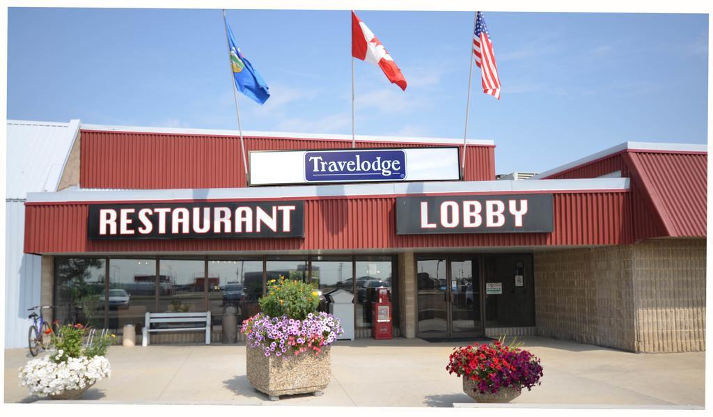 Travelodge Hanna Canada Grey Kültér fotó